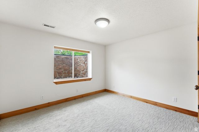 1172 W KRISTELDELL CT, Murray, UT 84123