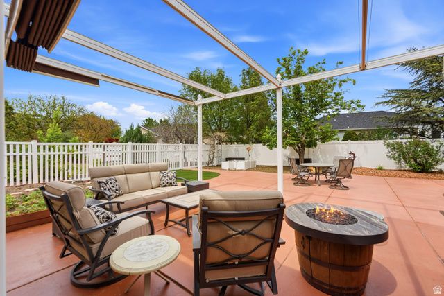 1172 W KRISTELDELL CT, Murray, UT 84123