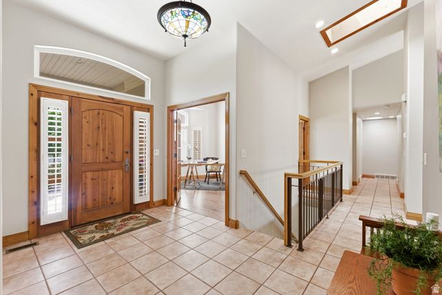 1172 W KRISTELDELL CT, Murray, UT 84123