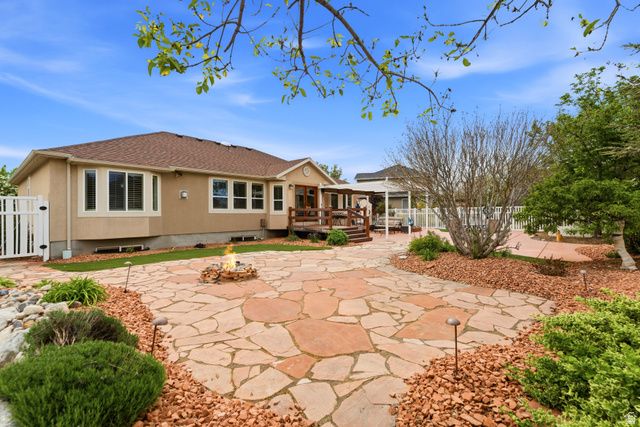 1172 W KRISTELDELL CT, Murray, UT 84123