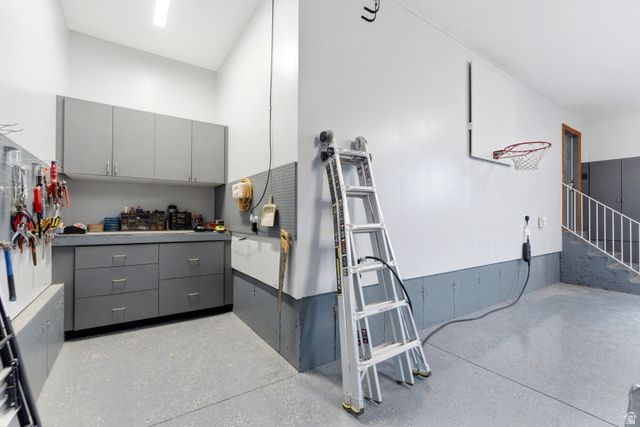 1172 W KRISTELDELL CT, Murray, UT 84123