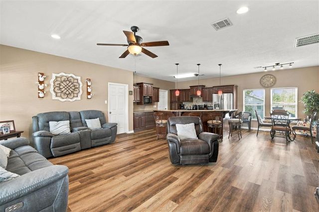 824 Niel Road, Westlake, LA 70669