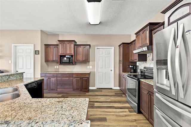 824 Niel Road, Westlake, LA 70669