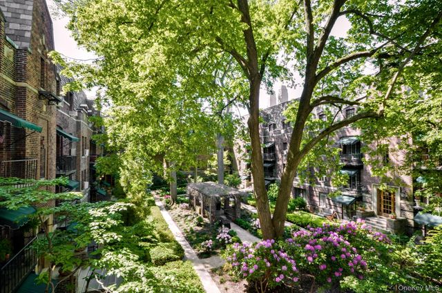 20 N Broadway K351, White Plains, NY 10601