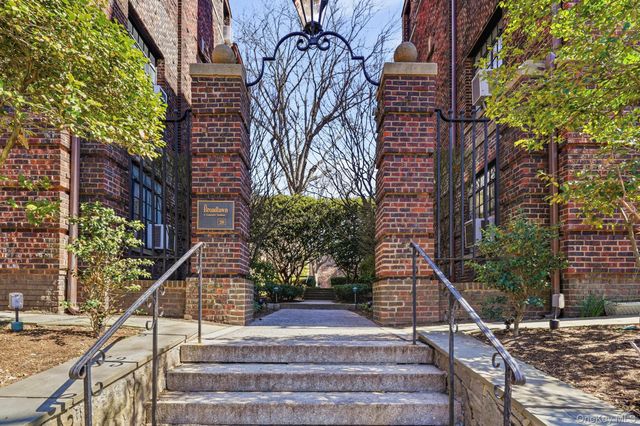 20 N Broadway K351, White Plains, NY 10601