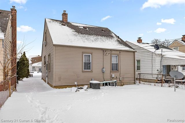 18295 Henry Street, Melvindale, MI 48122