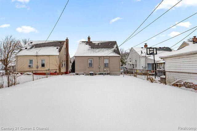 18295 Henry Street, Melvindale, MI 48122