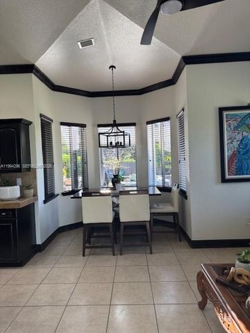 17911 SW 228th St, Miami, FL 33170