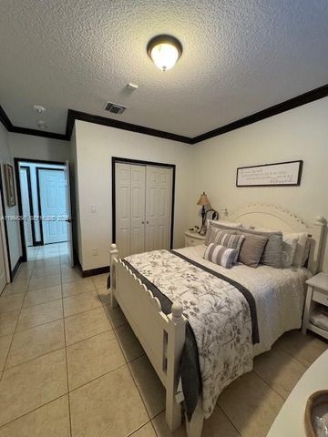 17911 SW 228th St, Miami, FL 33170