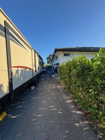 17911 SW 228th St, Miami, FL 33170