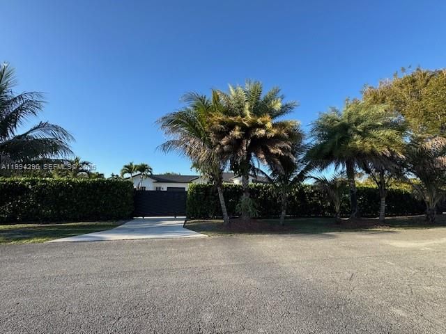 17911 SW 228th St, Miami, FL 33170