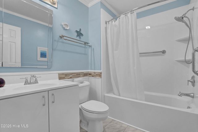 1111 Canady Avenue, Holly Ridge, NC 28445
