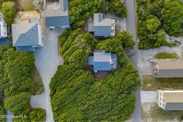 1111 Canady Avenue, Holly Ridge, NC 28445