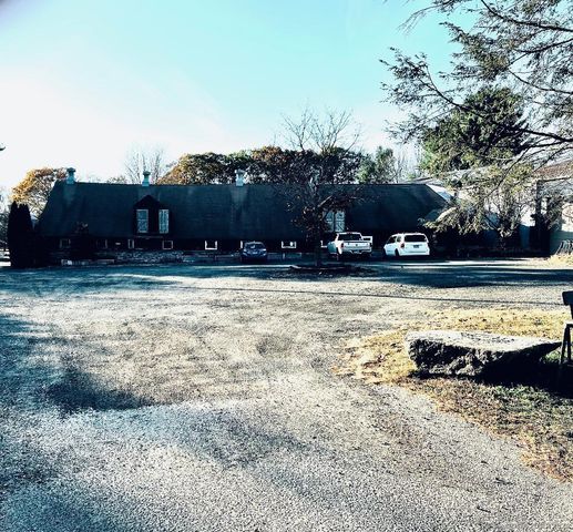 918 Wheelers Farms Road, Milford, CT 06461