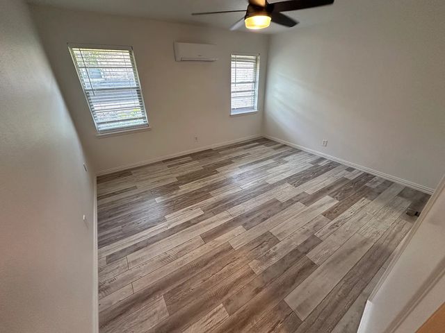 4031 Cole Avenue F, Dallas, TX 75204