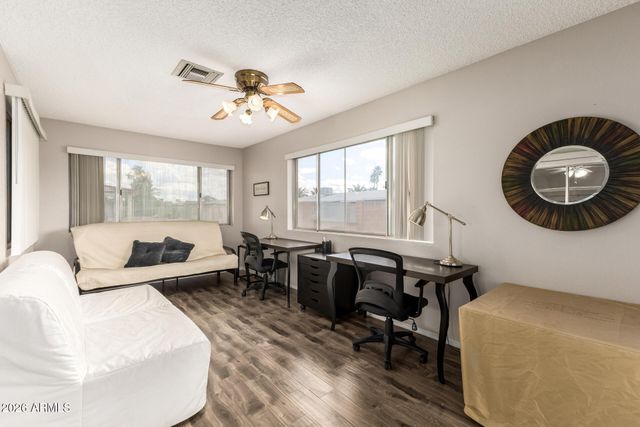 5917 E BOISE Street, Mesa, AZ 85205