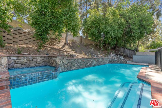 19 Rippling, Irvine, CA 92603