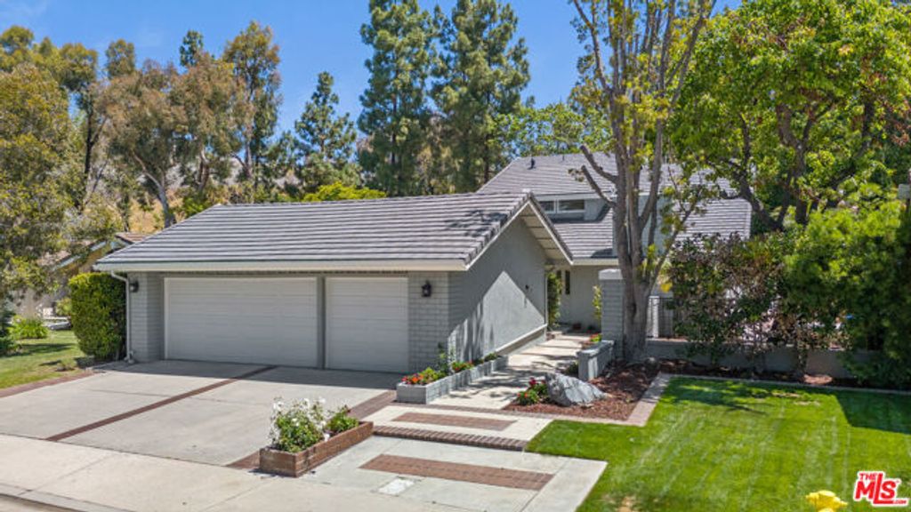 19 Rippling, Irvine, CA 92603