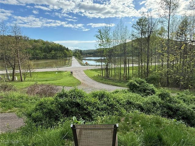 37080 Penrose Lane, Cadiz, OH 43907