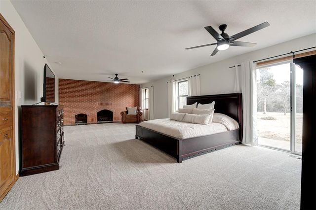 1839 E Pleasantview Lane, Mustang, OK 73064