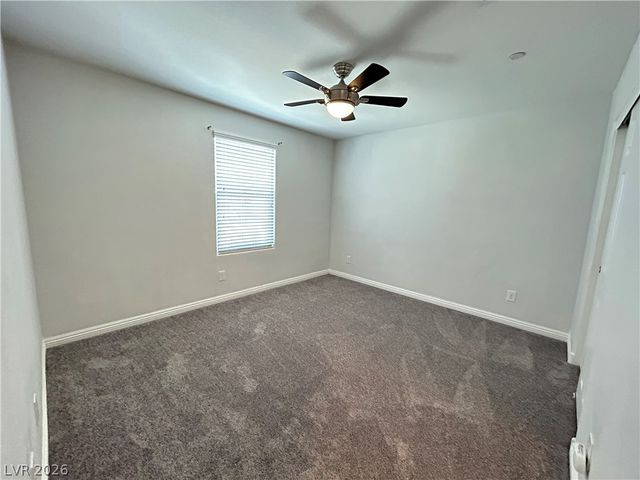 4552 Dover Straight Street, Las Vegas, NV 89115