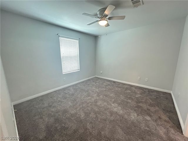 4552 Dover Straight Street, Las Vegas, NV 89115