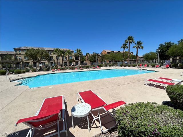4552 Dover Straight Street, Las Vegas, NV 89115