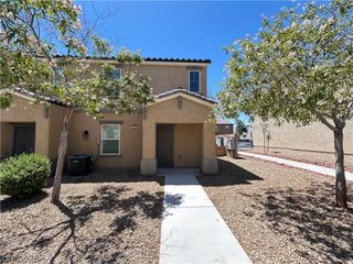 4552 Dover Straight Street, Las Vegas, NV 89115