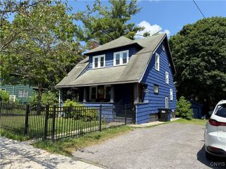 301 Arlington Avenue 3, Syracuse, NY 13207