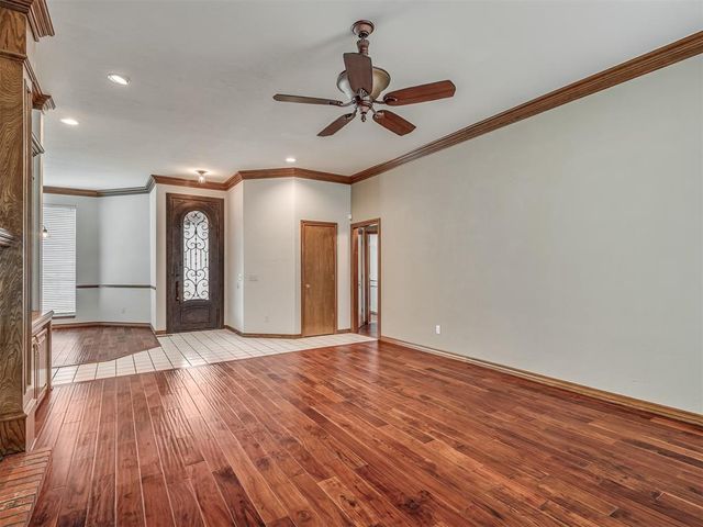 12233 Rivendell Drive, Oklahoma City, OK 73170