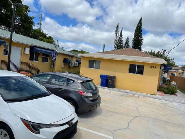 1954 BUCHANAN Street FR, Hollywood, FL 33020