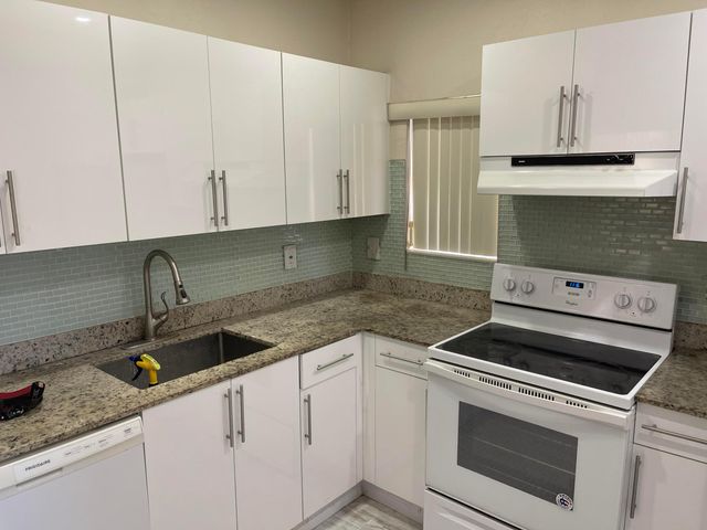 1954 BUCHANAN Street FR, Hollywood, FL 33020