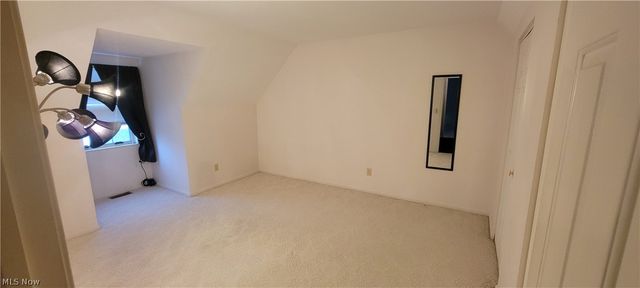 115 Bayberry Lane, Bedford, OH 44146