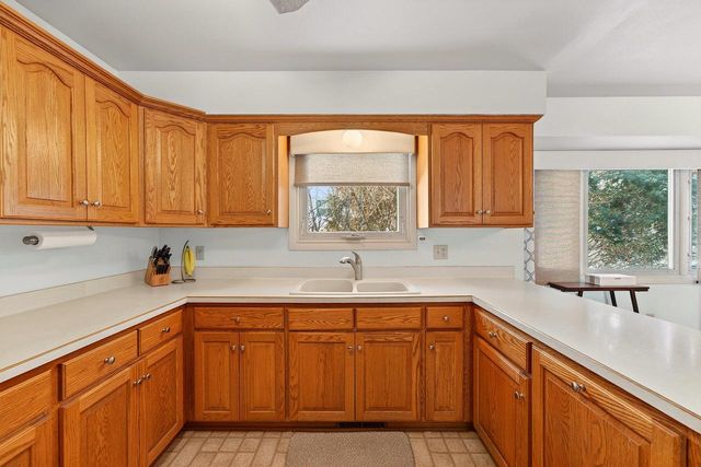 3036 Norman DRIVE, West Bend, WI 53090