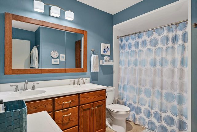 3036 Norman DRIVE, West Bend, WI 53090