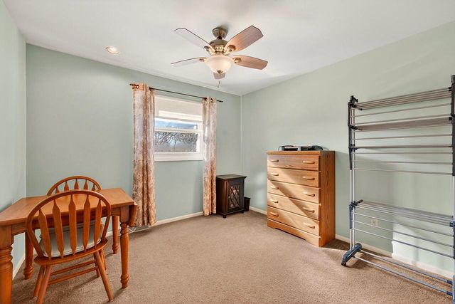 3036 Norman DRIVE, West Bend, WI 53090