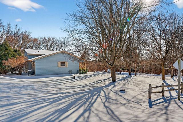 3036 Norman DRIVE, West Bend, WI 53090
