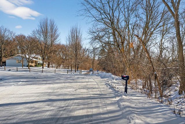 3036 Norman DRIVE, West Bend, WI 53090