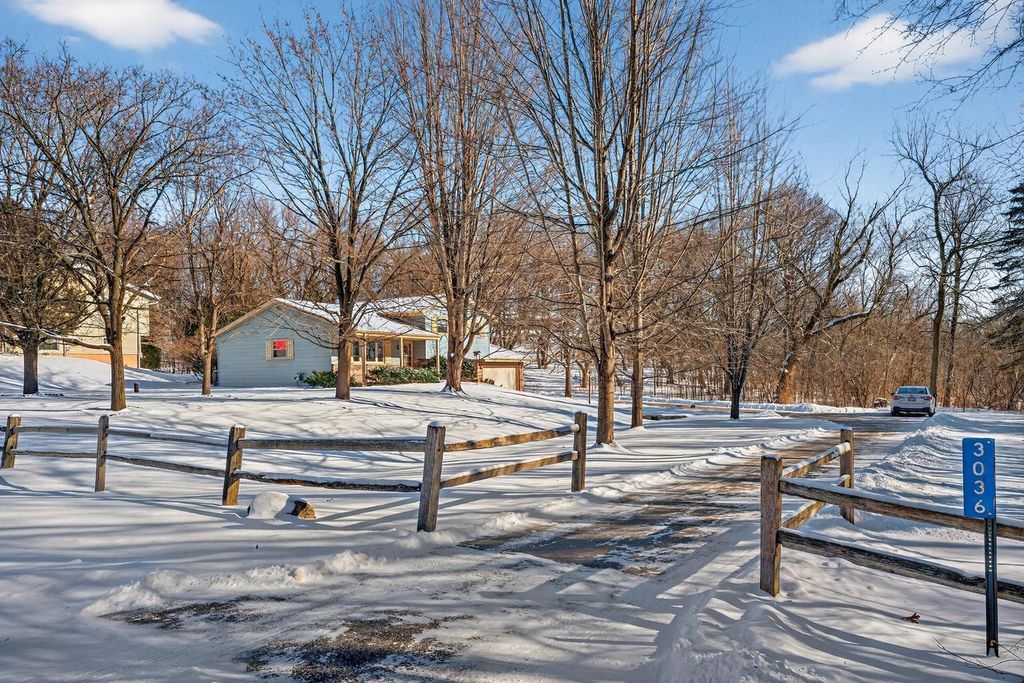 3036 Norman DRIVE, West Bend, WI 53090