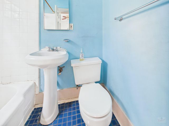 3006 Duval ST 4, Austin, TX 78705