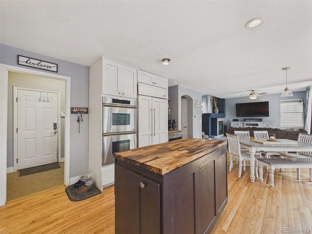24734 E Gunnison Drive, Aurora, CO 80018