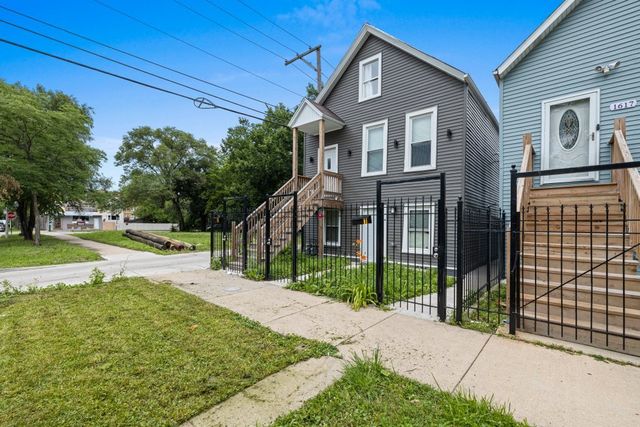 1615 S Komensky Avenue, Chicago, IL 60623