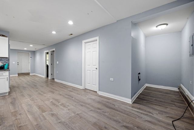 1615 S Komensky Avenue, Chicago, IL 60623