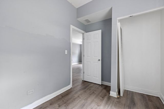 1615 S Komensky Avenue, Chicago, IL 60623