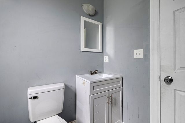 1615 S Komensky Avenue, Chicago, IL 60623