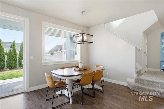 5898 W Bracken Ct, Eagle, ID 83616