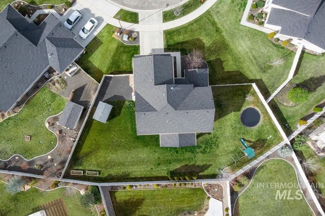 5898 W Bracken Ct, Eagle, ID 83616