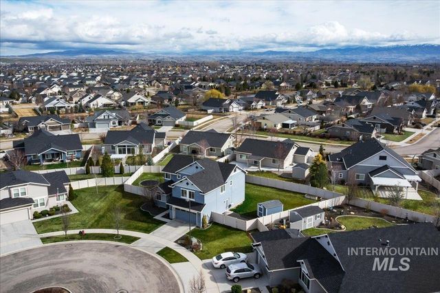 5898 W Bracken Ct, Eagle, ID 83616