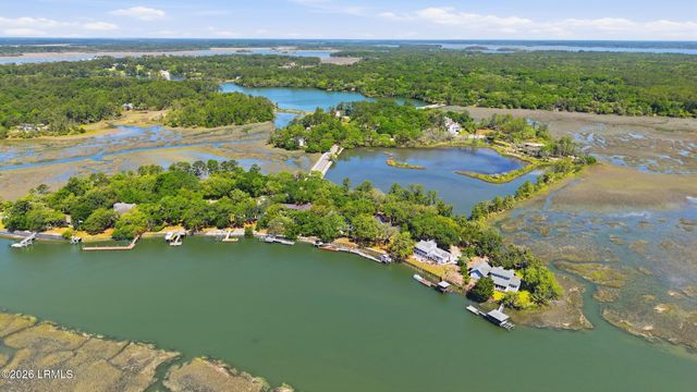 4 Broomfield Lane, Beaufort, SC 29907