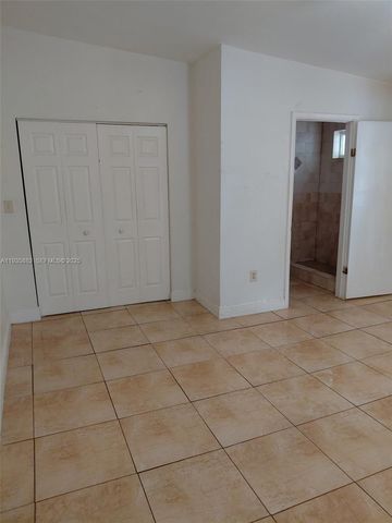 3503 SW 24th St 3503, Miami, FL 33145